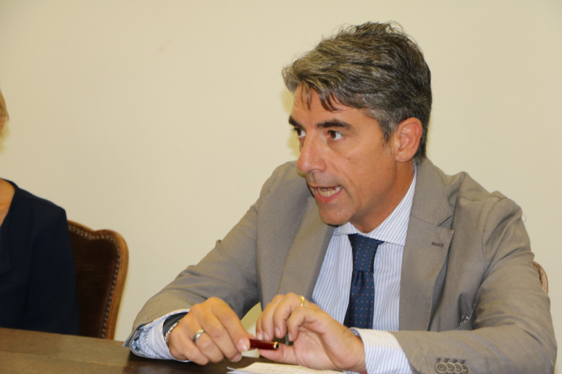 «Dovete rendere pubblico il piano degli investimenti del Pnrr per la sanità in questa provincia»